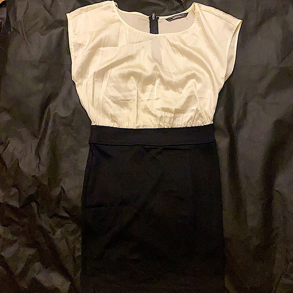 Satiny Ivory, Black Work Dress- S